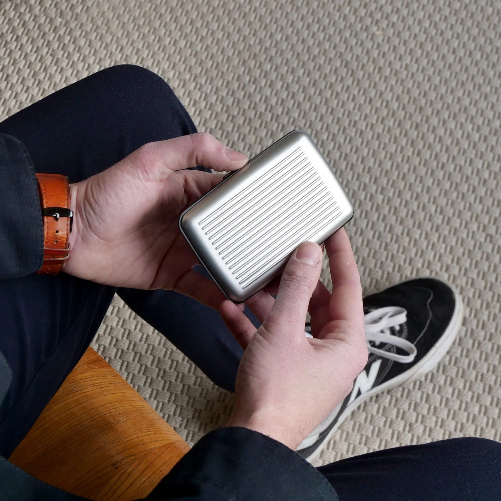 Slim Premium Aluminum Card Holder Wallet