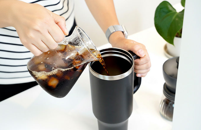 UltraCool 1.2L Steel Tumbler – Sip Hot & Cold in Style! With Handle & Straw